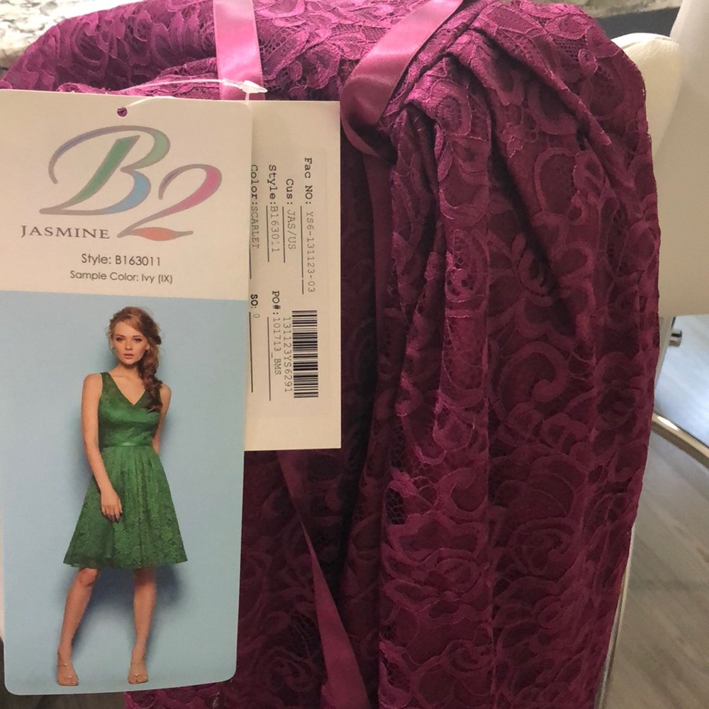 Lace sleeveless knee length - Picture 12 of 16